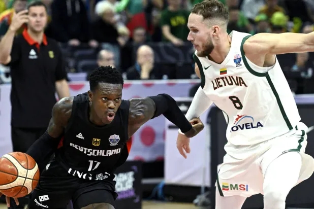 «أصوات القردة» تعكر فرحة ألمانيا في «كأس أوروبا للسلة»