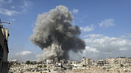 غارات إسرائيلية عنيفة تهز غرب مدينة غزة