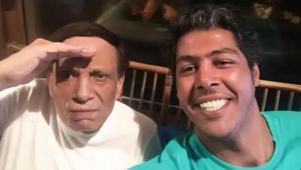 عمر متولي يكشف سر انتماء عادل إمام الكروي