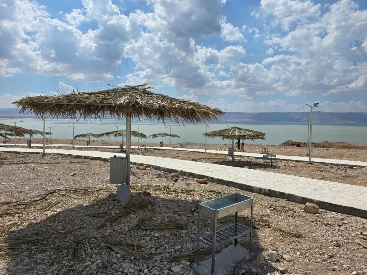 المناصير: حريصون على انجازشاطئ الكرك بأعلى المواصفات