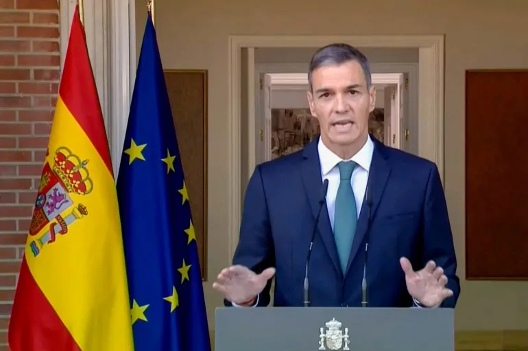 إسبانيا ترفض اتهامات إسرائيل وتستدعي سفيرها