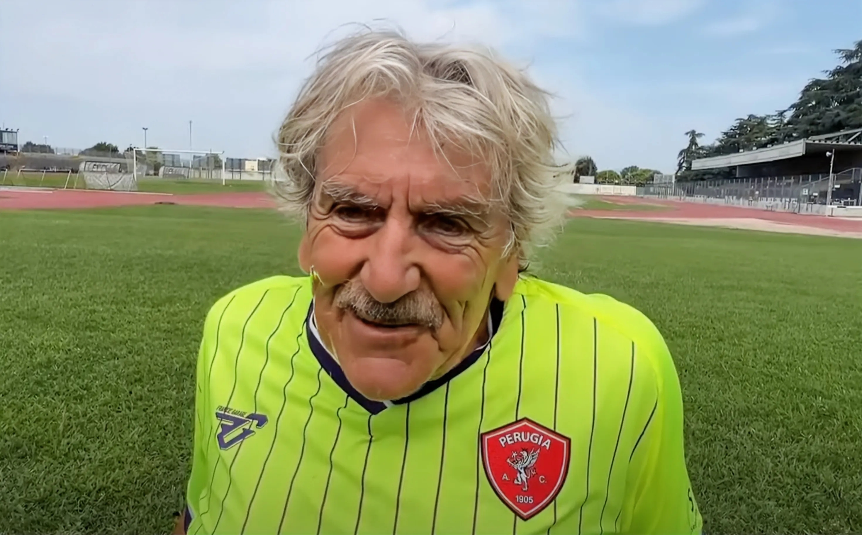 في سن 82 عاما.. حارس إيطالي يتدرب للعودة إلى الملاعب