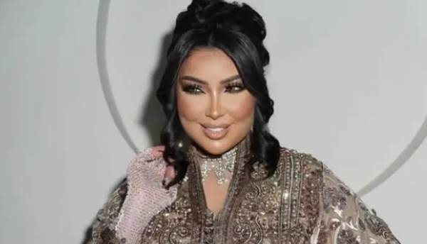 دنيا بطمة تعود للغناء بجولة فنية بعد سحب فيلمها من السينما