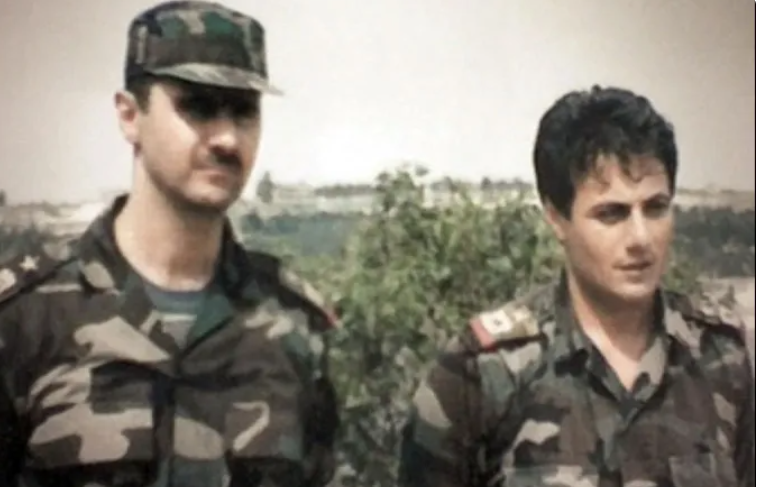 عميد منشق عن الأسد يوجه رسالة للشرع