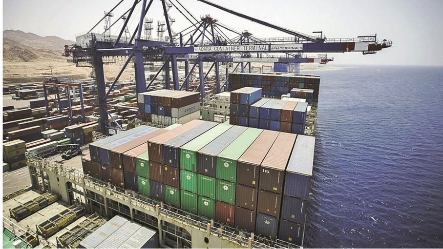 أبو عاقولة يطالب بالتدخل العاجل لحل أزمة تكدس البضائع في ميناء العقبة