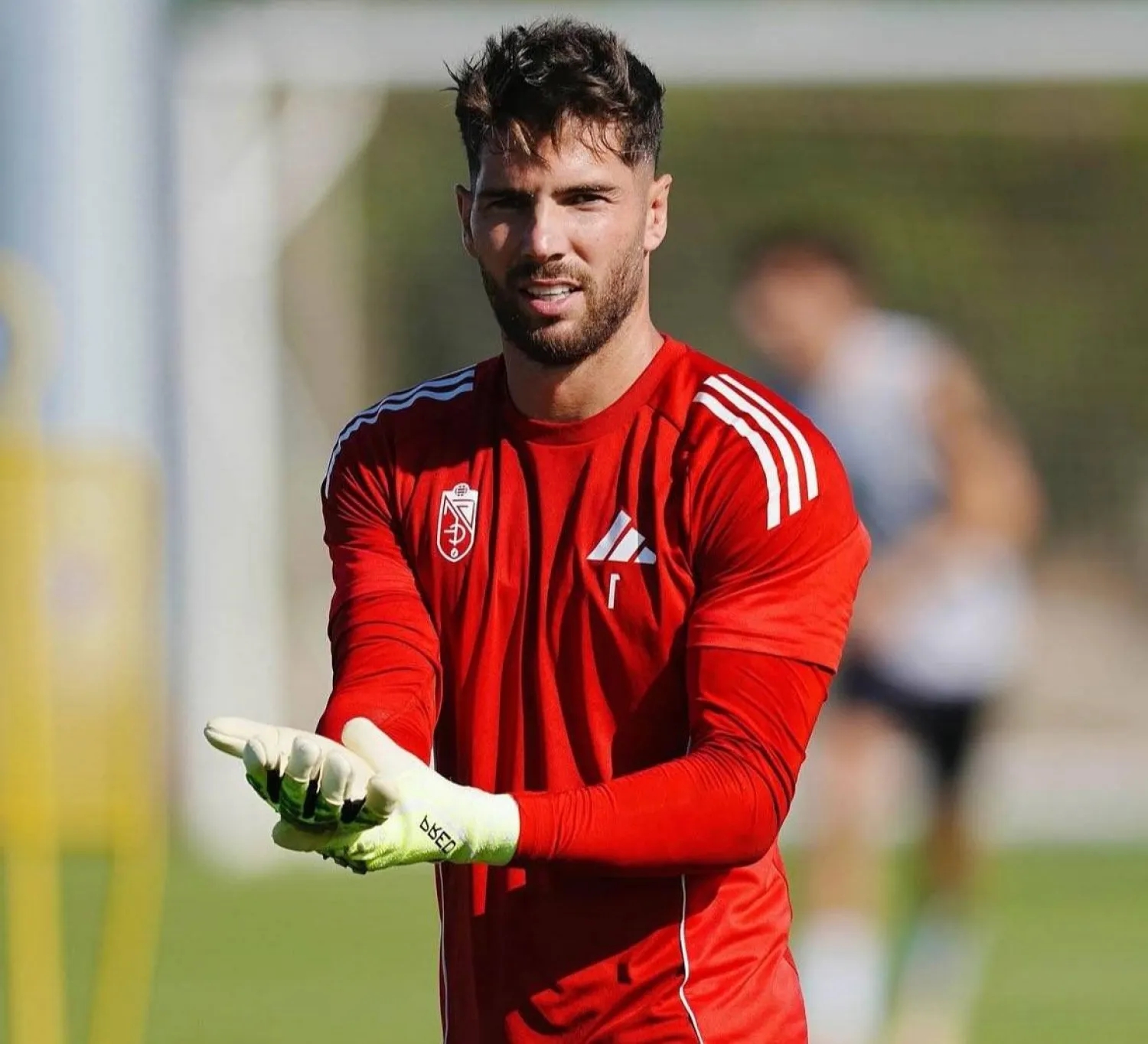 نجل زيدان يقترب من تمثيل منتخب الجزائر