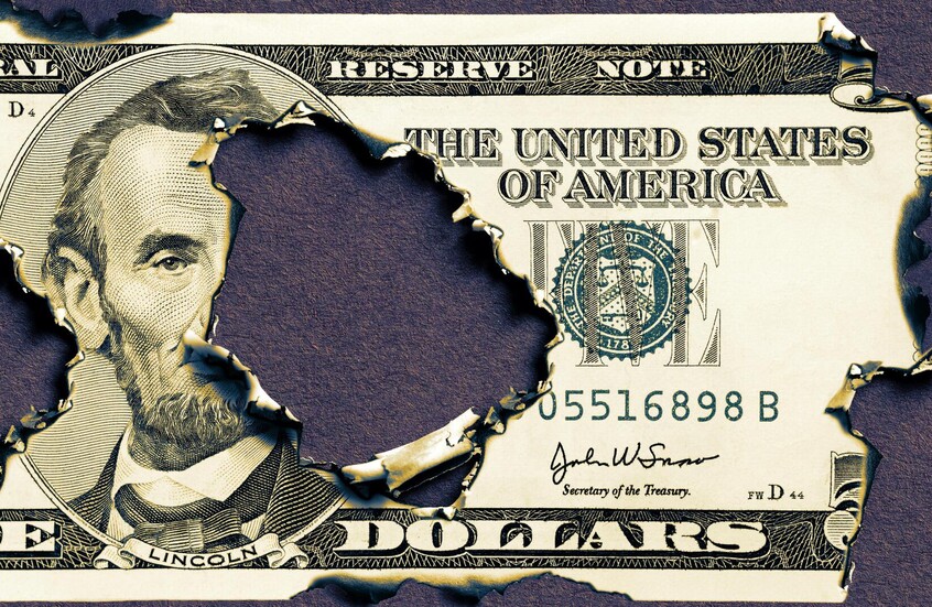 روسيا: الدولار سيحرق في المواقد