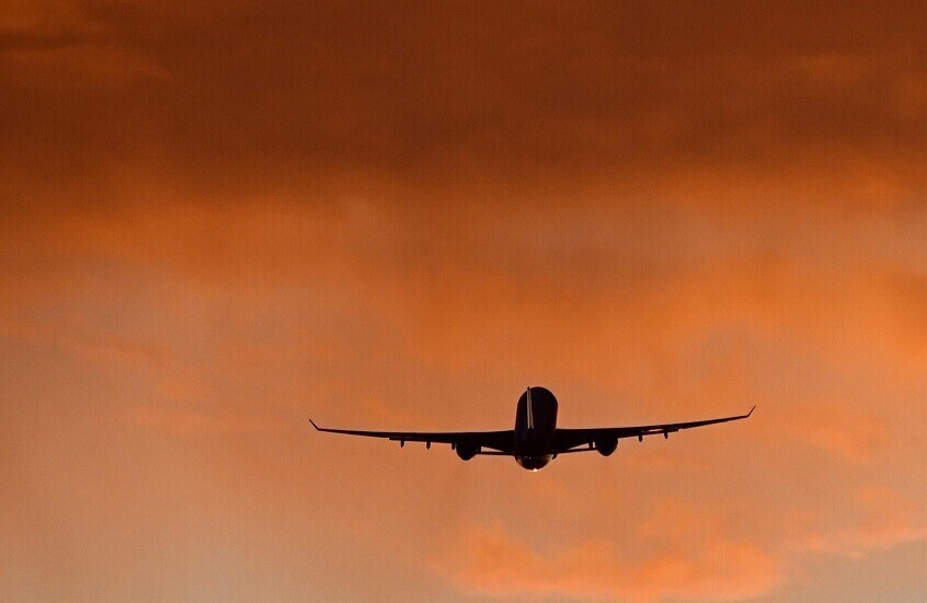 مطار بروكسل يلغي نصف رحلاته بسبب هجوم إلكتروني