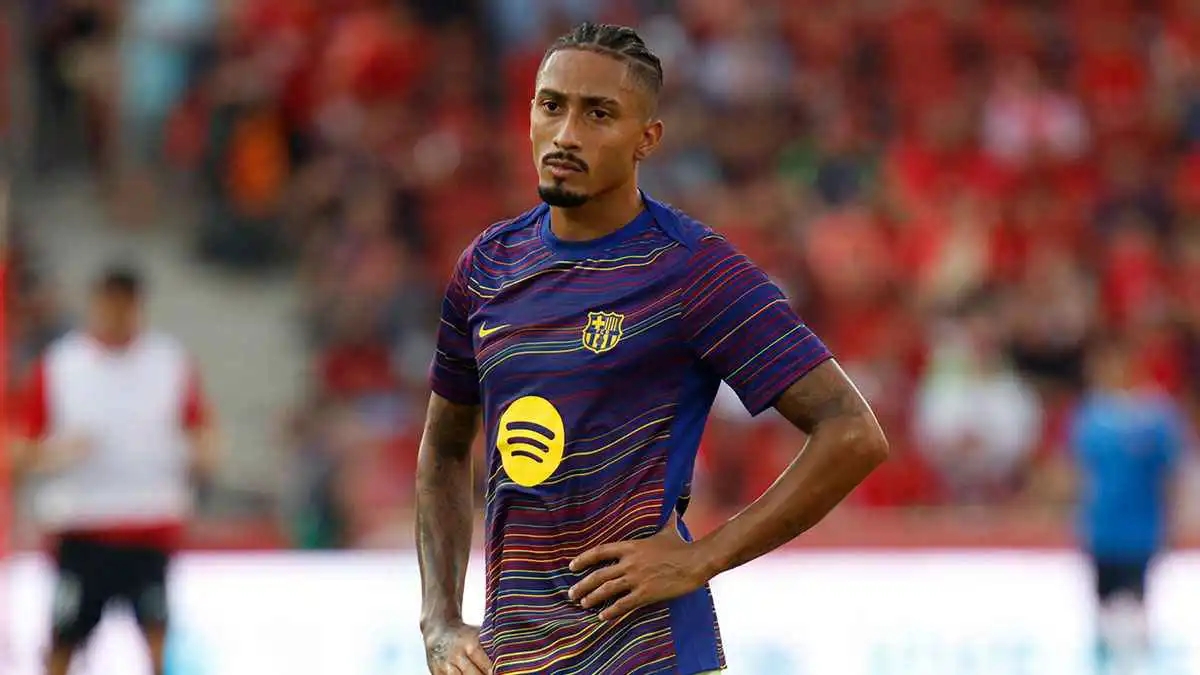 تسريب مفاجئ.. ما حقيقة فوز رافينيا بالكرة الذهبية؟ (صورة)