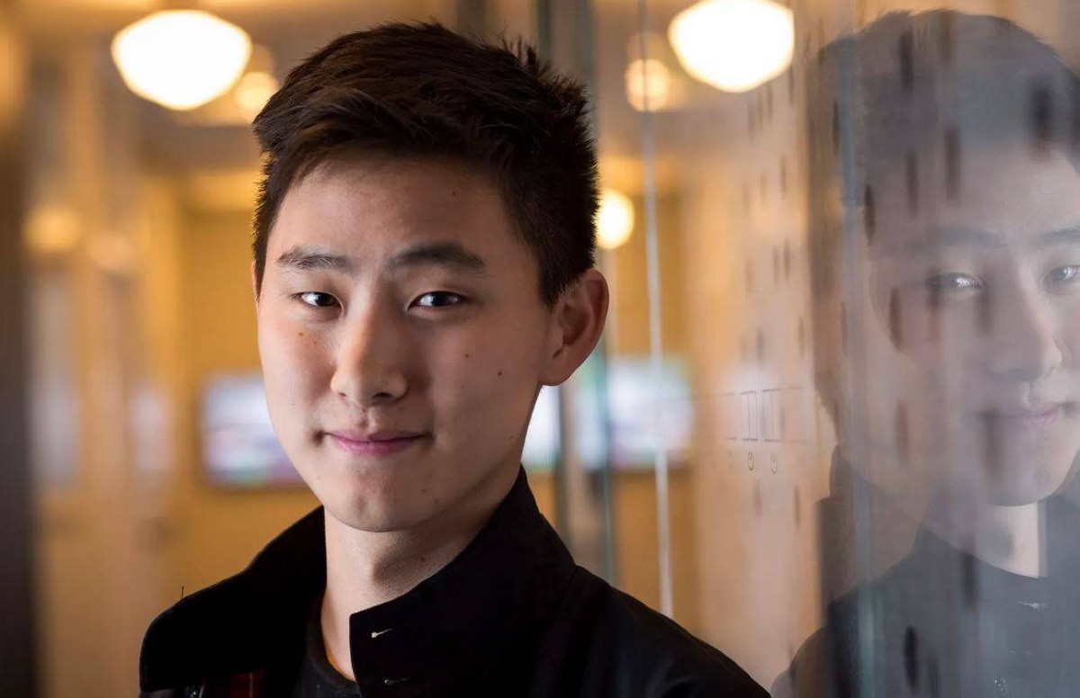 بيل غيتس الجديد طفل يبلغ من العمر 13 عاماً