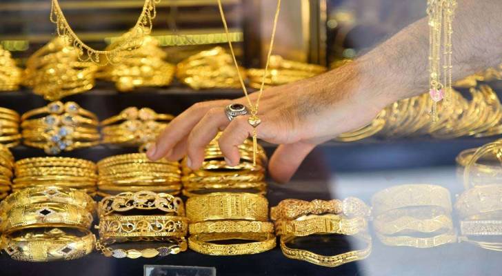 أسعار الذهب عالمياً تقفز 20 دولاراً وتتجاوز 3725 للأونصة