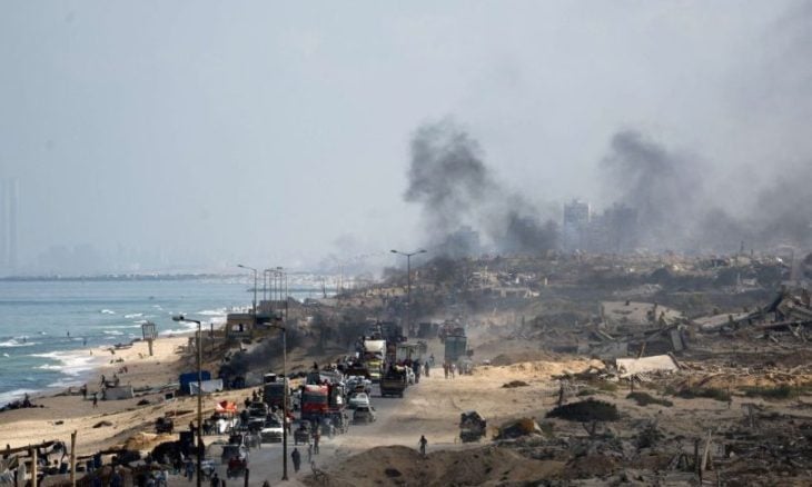 إسرائيل تعطل محطة أكسجين مستشفى القدس بغزة وتغلق مداخله