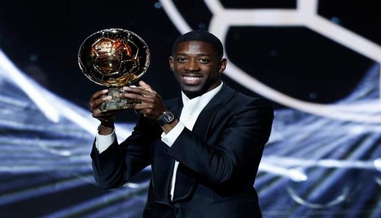 جعل فرنسا تعادل إنجاز ميسي.. ماذا قدم ديمبيلي في طريقه للكرة الذهبية؟