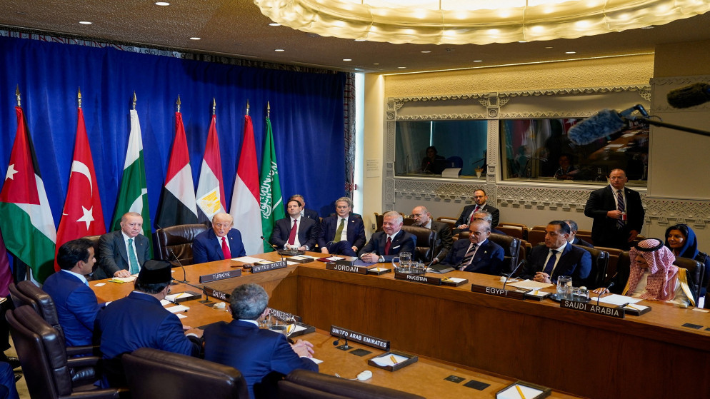 ترامب يتعهد بأنه لن يدع إسرائيل تضم الضفة الغربية