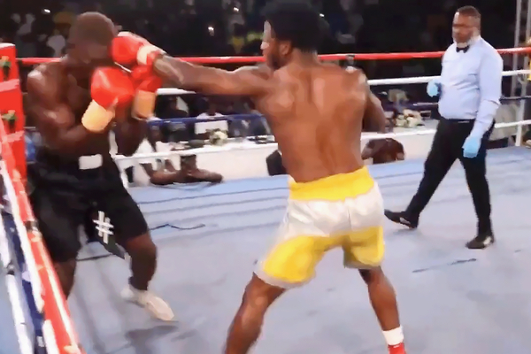 وفاة ملاكم بشكل مأساوي بعد أيام من خسارته بالضربة القاضية