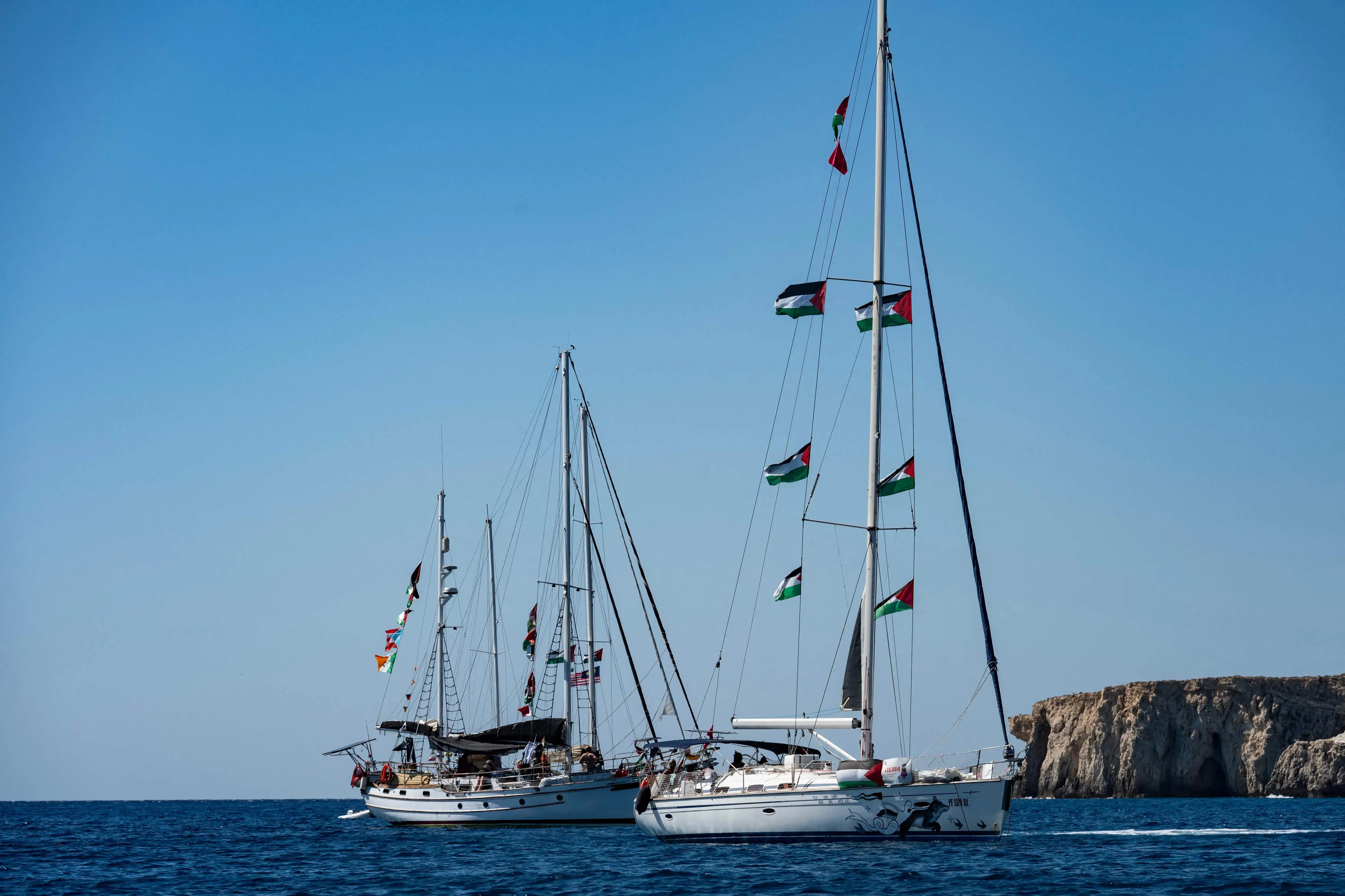 تركيا تنفذ عملية عاجلة لإجلاء ركاب سفينة ضمن أسطول الصمود العالمي