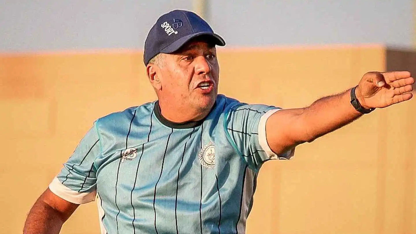 في ظرف 4 أيام.. إقالة مدربَيْن كبيريْن في الدوري المغربي للمحترفين