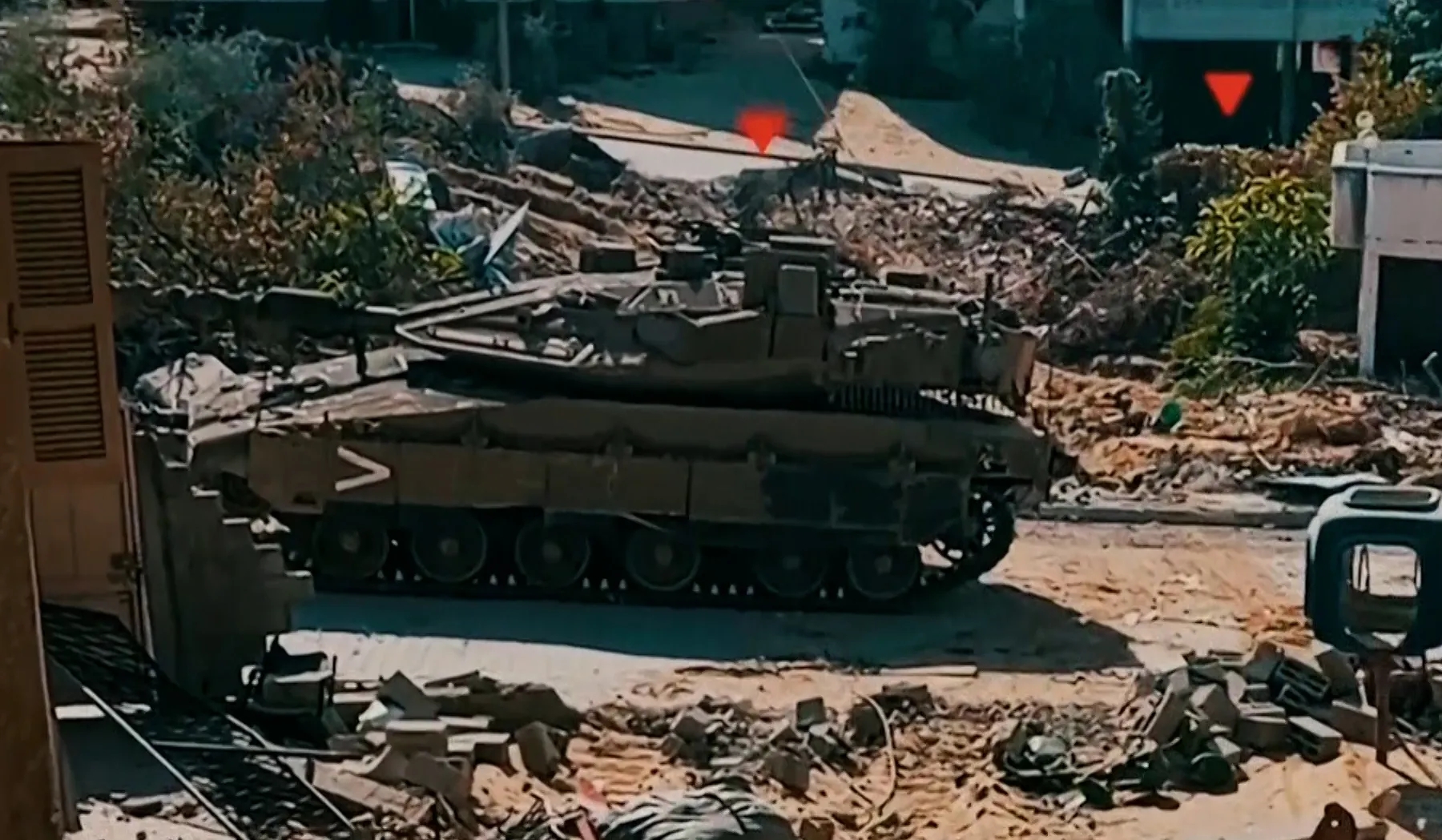 القسام تبث مشاهد لاستهداف مقاتليها قوات إسرائيلية بتل الهوا