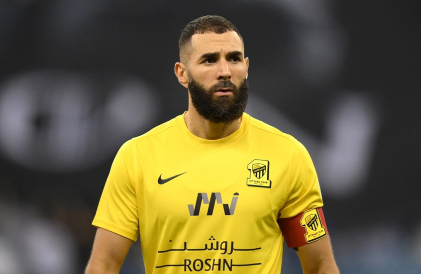 بنزيما يرد على أنباء تدخله لتعيين مدرب ريال مدريد السابق في الاتحاد