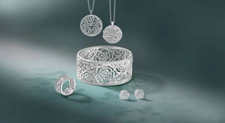 الفضة ترتفع بأكثر من 3 وتسجل أعلى مستوى لها في عام