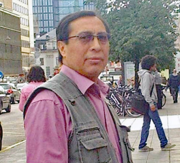 3 مراهقات بريطانيات يهاجمن مسناً في الشارع ويوثّقن لحظة مقتله  صور