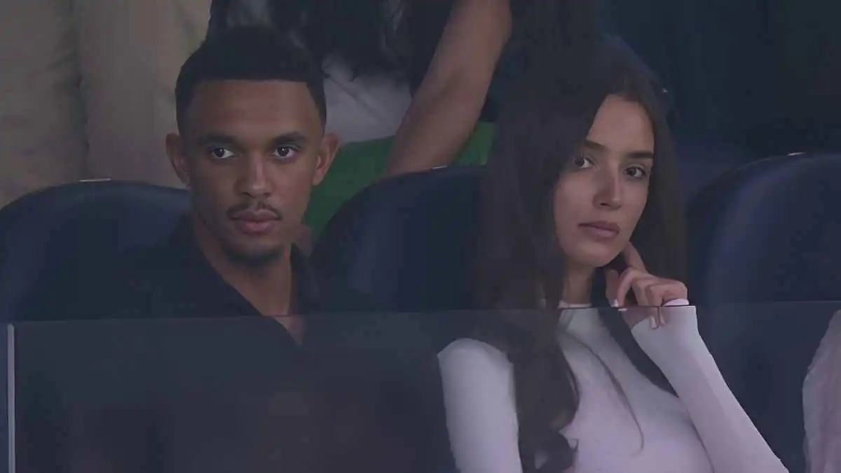 مطاردة على إنستغرام.. من هي إستيل بهنكي التي خطفت قلب نجم ريال مدريد؟