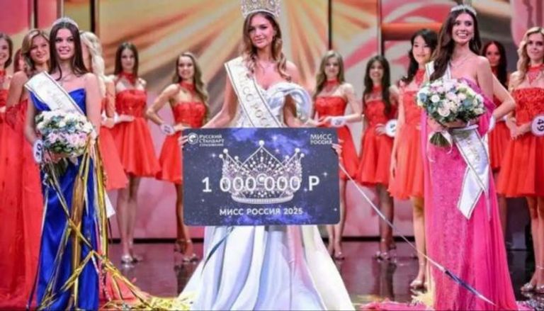 أنستاسيا فينزا تتربع على عرش الجمال الروسي لعام 2025 صور فيديو