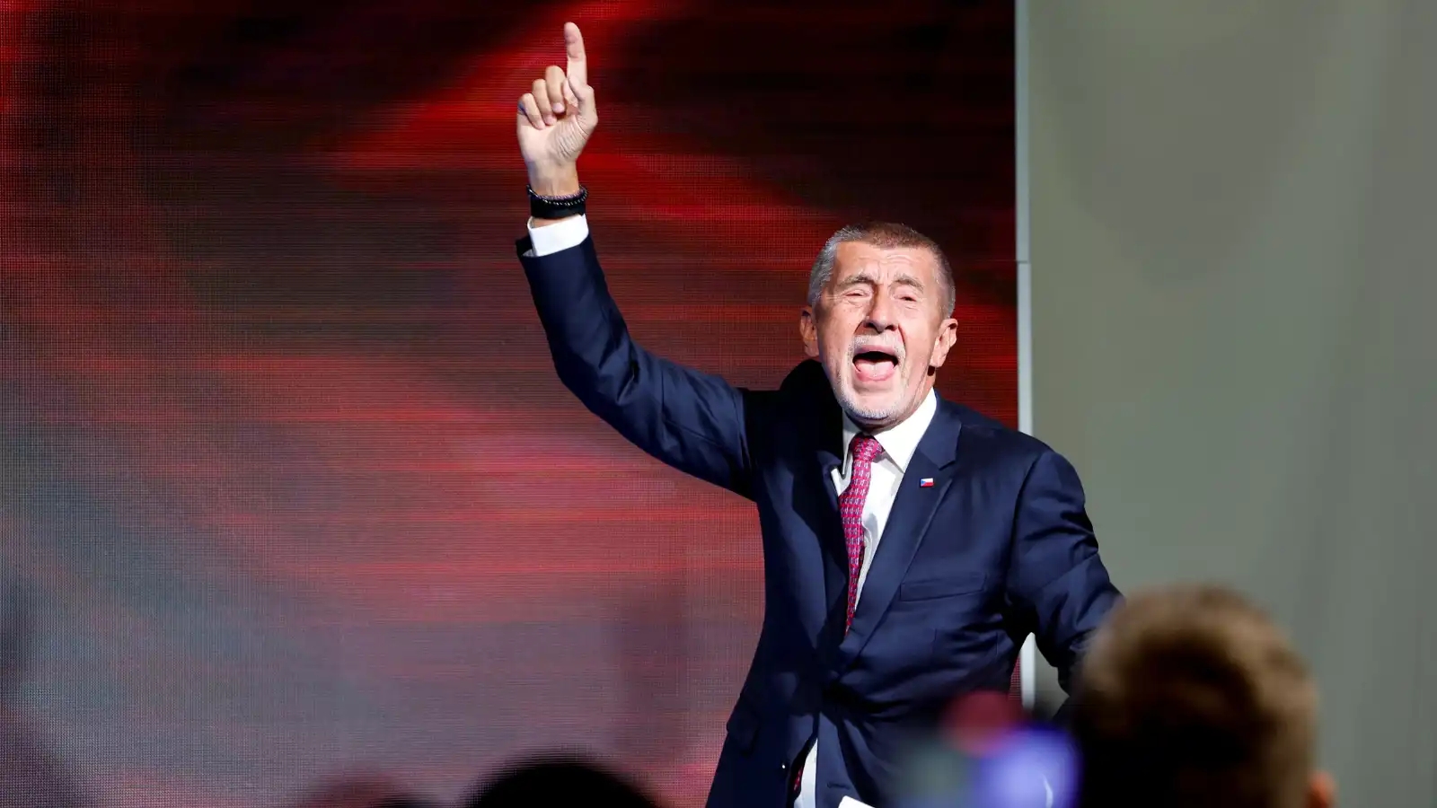 بعد فوزه في الانتخابات.. تعرف على ترامب التشيكي أندريه بابيش