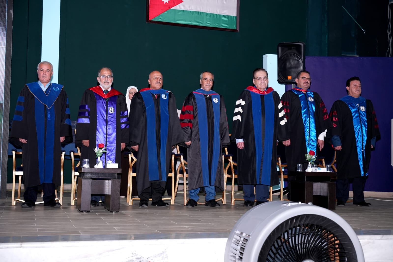 خريجون من 10 جنسيات في حفل يُبرز التنوع العالمي لجامعة فيلادلفيا