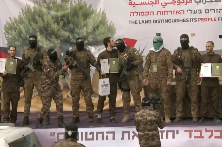 حماس تشترط لإطلاق الأسرى وترامب يتحدث عن فرصة لتحقيق إنجاز