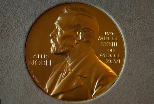 أميركيان وياباني يفوزون بجائزة نوبل للطب 2025