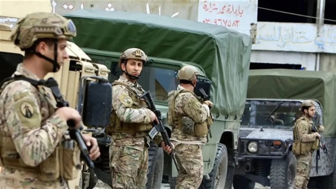 الجيش اللبناني يسمح بدخول الأدوات الكهربائية للمخيمات الفلسطينية