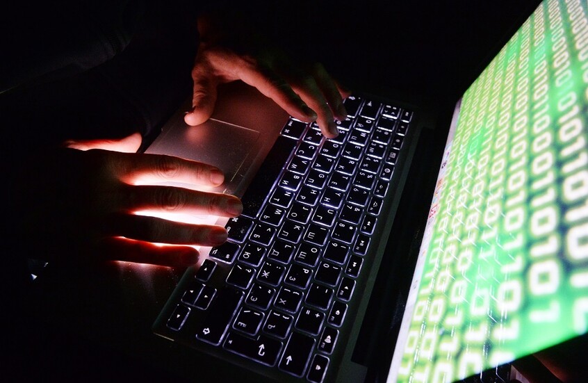 اختراق قاعدة بيانات أوكرانية والحصول على وثائق عسكرية سرية وحساسة