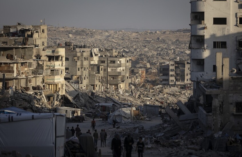 خطة أمريكية لتقسيم قطاع غزة إلى منطقتين تمهيدا لإعادة الإعمار (صورة)