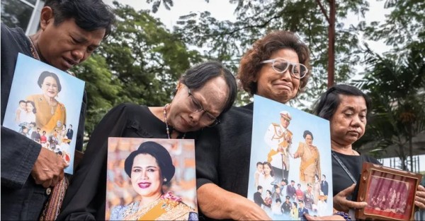 وفاة ملكة تايلاند الأم سيريكيت عن عمر 93 عاما