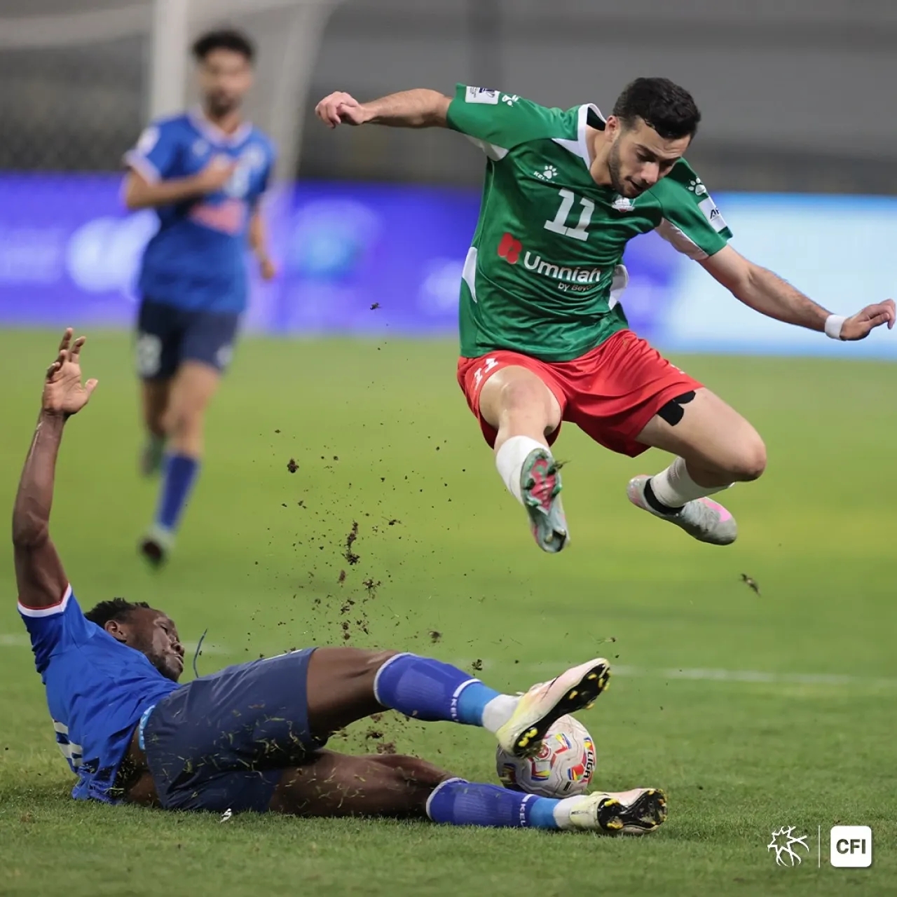 اتحاد الكرة: لا ركلات جزاء مستحقة للوحدات والرمثا  فيديو