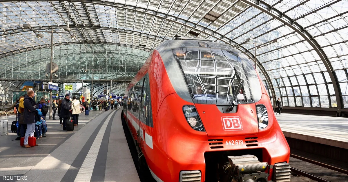 استطلاع ألماني: أكثر من ثلث الشركات تخطط لتسريح موظفين في 2026