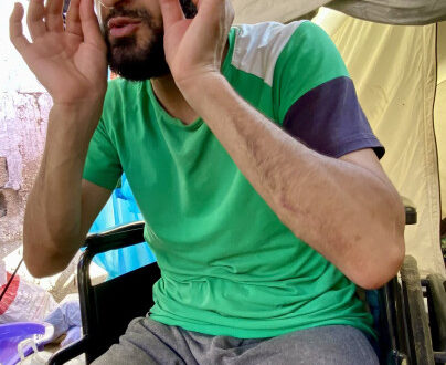 أسير فلسطيني يروي تفاصيل فقدان بصره بسبب التعذيب الإسرائيلي في سجن “سديه تيمان”