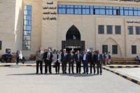 مجلس أمناء جامعة الزرقاء يزور كلية الاقتصاد والعلوم الإدارية