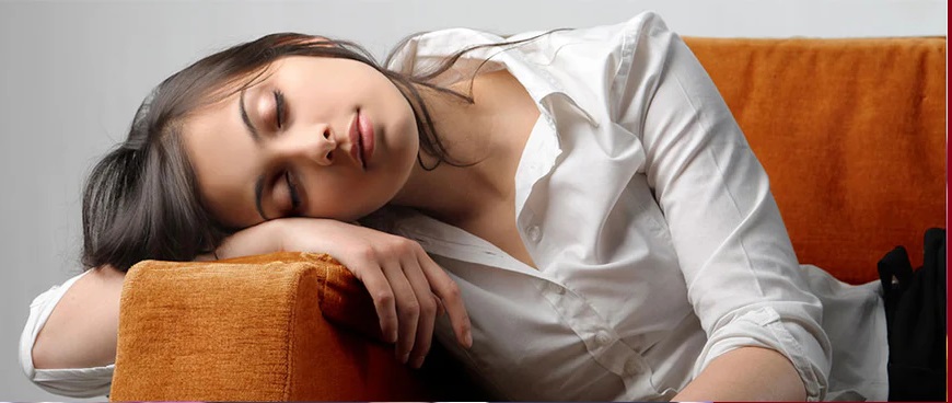 احذر أوضاع النوم الخاطئة لتتجنب مشكلات العمود الفقري