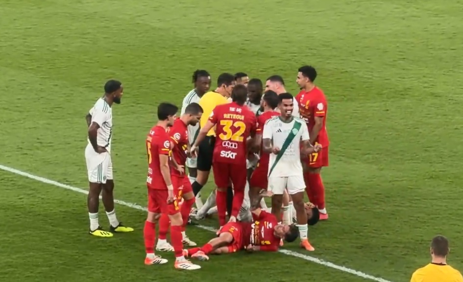 أحضروا الإسعاف.. غالينو يسخر من تمثيل أوتافيو (فيديو)