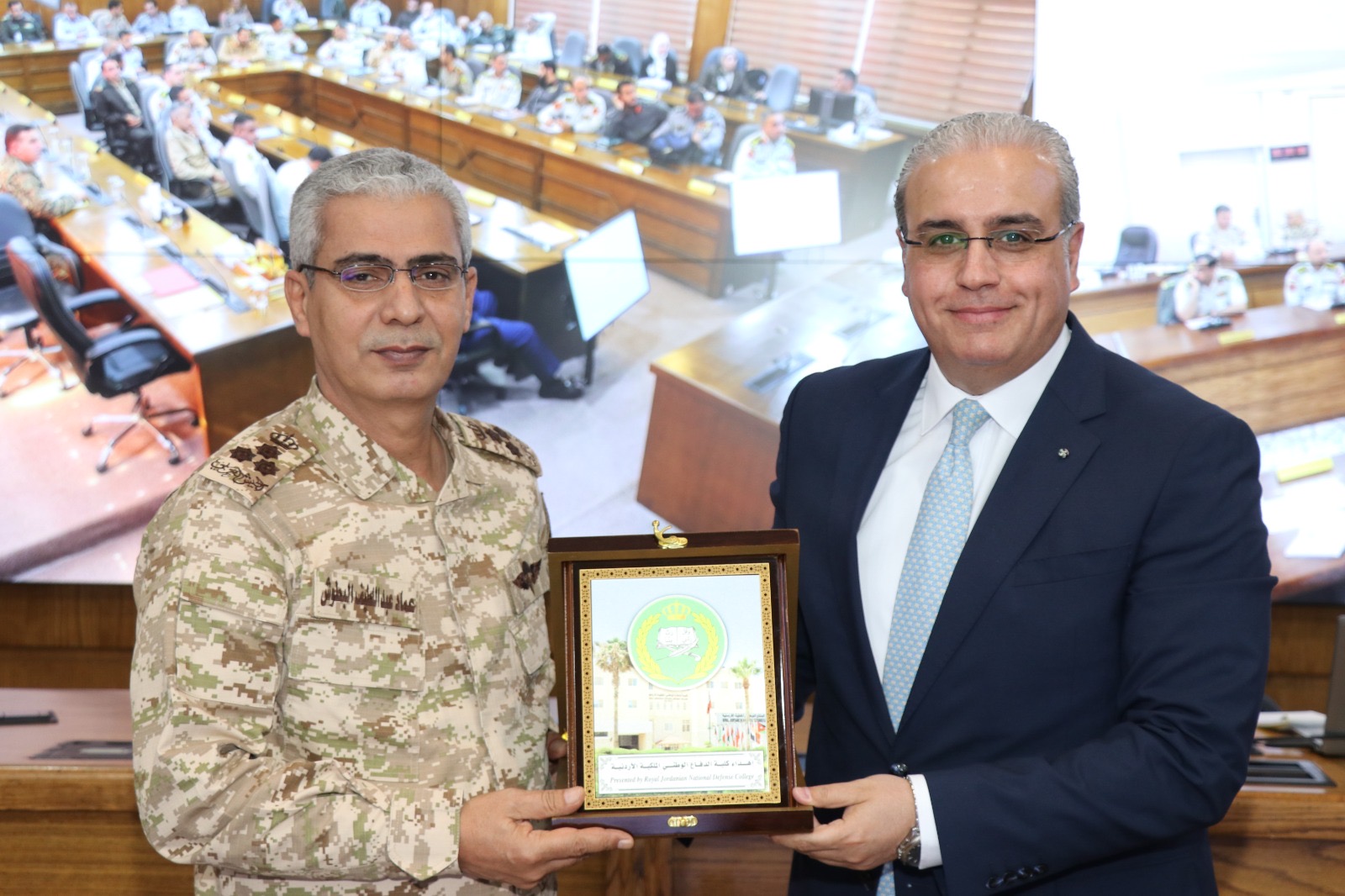 البدور خلال محاضرة في كلية الدفاع: الأمن الصحي جزء من الأمن الوطني …