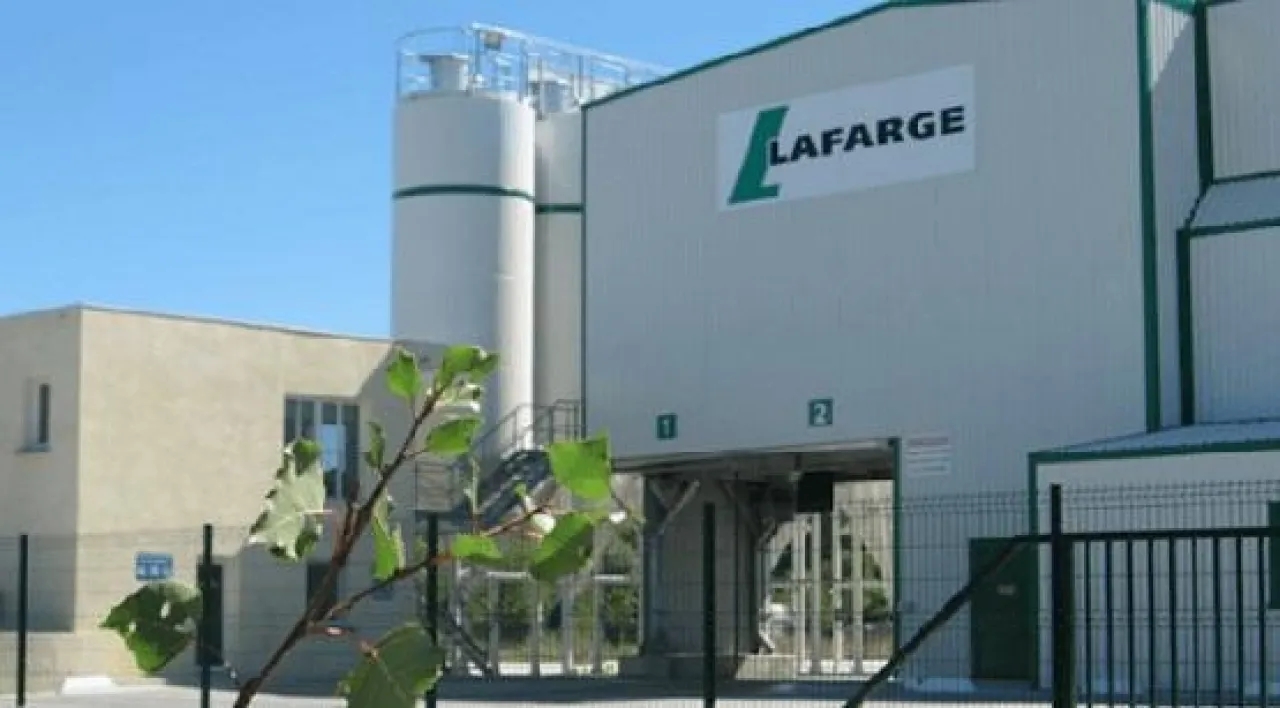 اللجنة الاستشارية:  ملف أراضيلافارج قضية وطنية وتطالب بحل وطني شامل