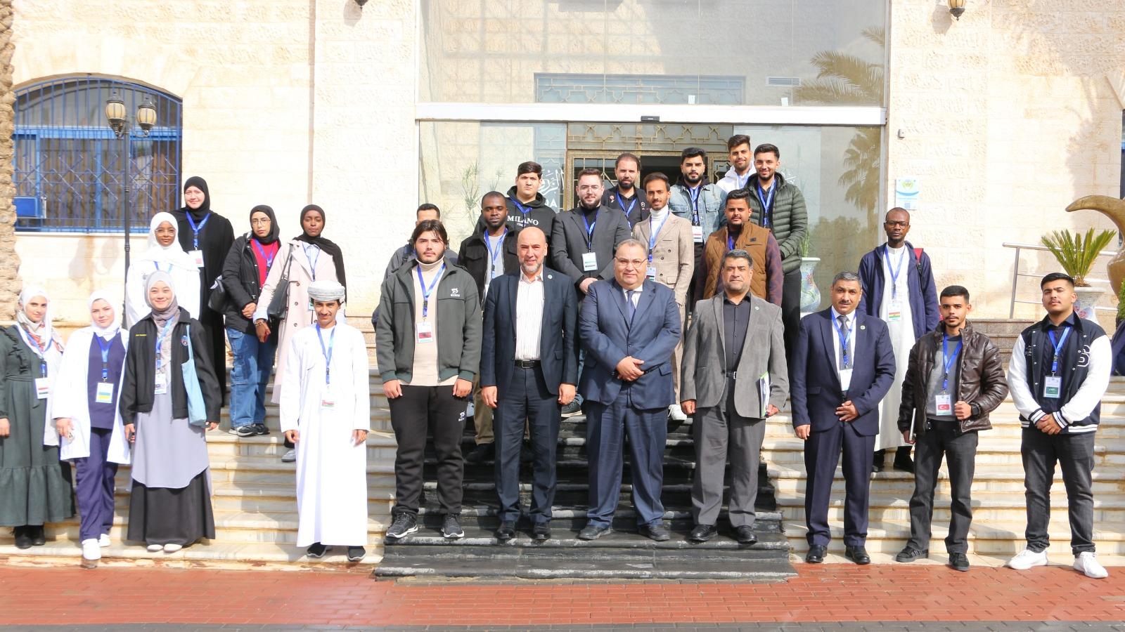 رئيس جامعة الزرقاء يلتقي ممثلي الجاليات الطلابية