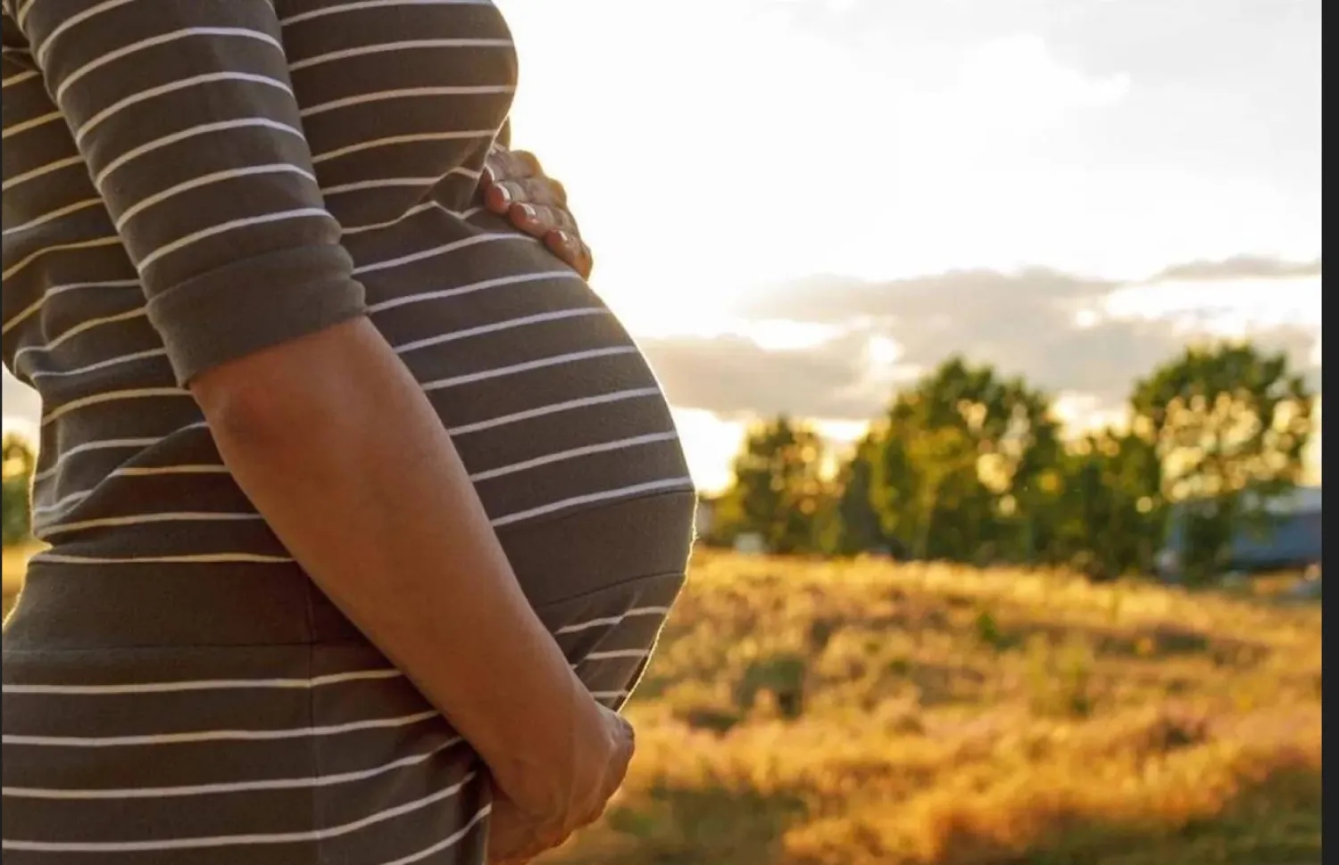 رقعة لاصقة تُراقب حركات الجنين داخل الرحم