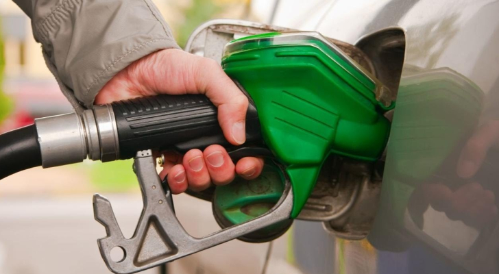 رفع أسعار البنزين 5 فلسات والديزل 20 فلسا