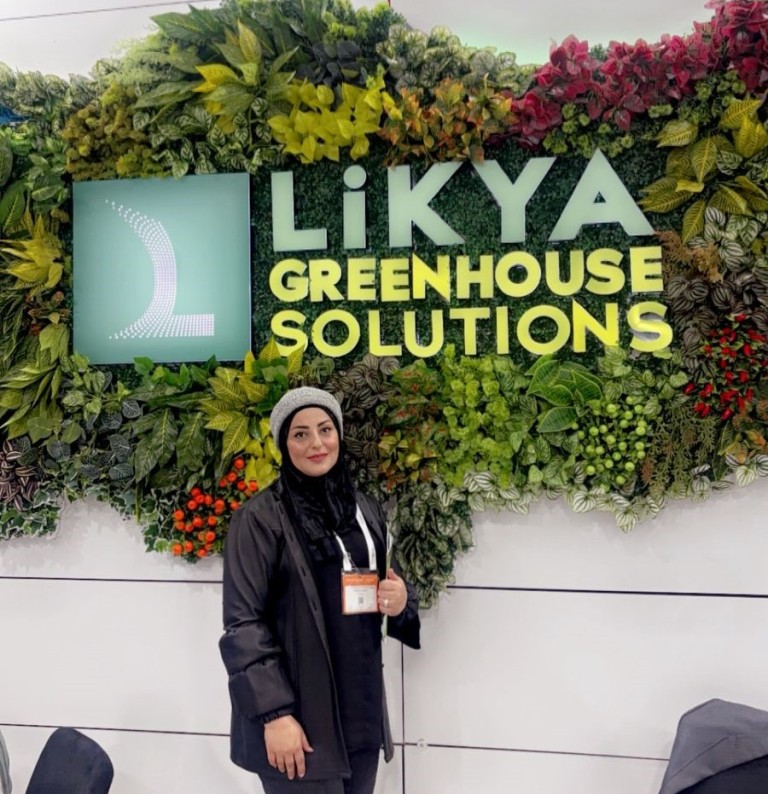 عمّان الأهلية تستقبل وفدًا من السفارة الهنغارية