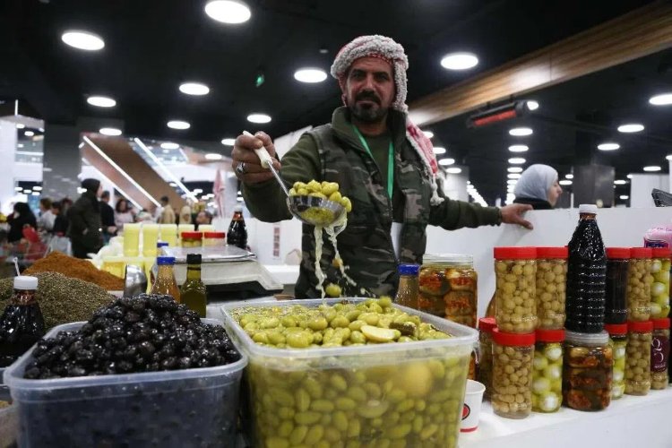 الزراعة : مهرجان الزيتون الوطني خالٍ من غش الزيت.. ونثمّن جهود الأمن العام بتنظيم الحركة المرورية