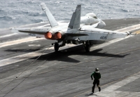 أسرار تُكشف للمرة الأولى.. لماذا فقدت أميركا طائرتين من طراز F18 خلال أسابيع؟