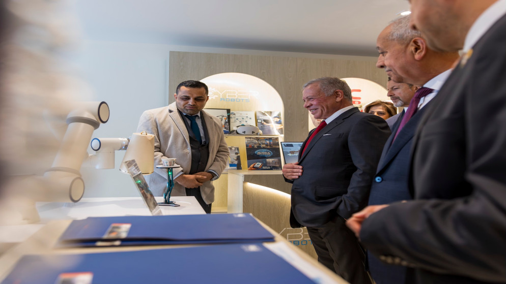 الملك يحضر في غرفة صناعة عمان فعالية استعرضت إنجازات القطاع الصناعي لـ2025